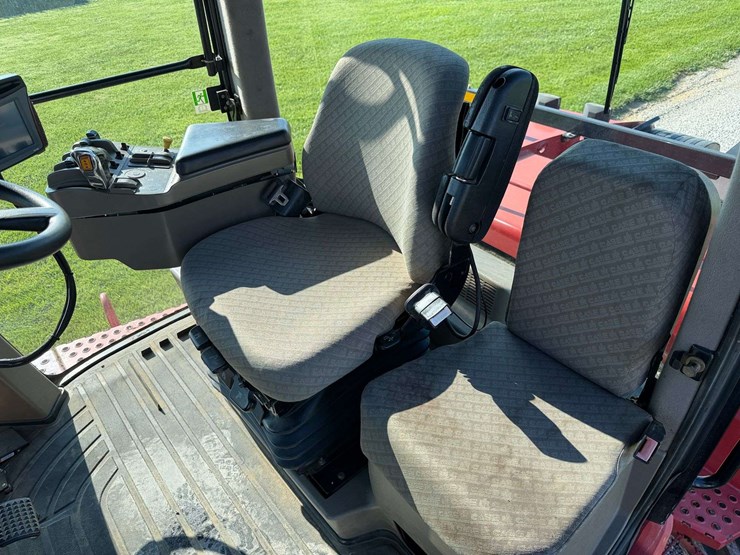 2007-case-ih-380-image-10
