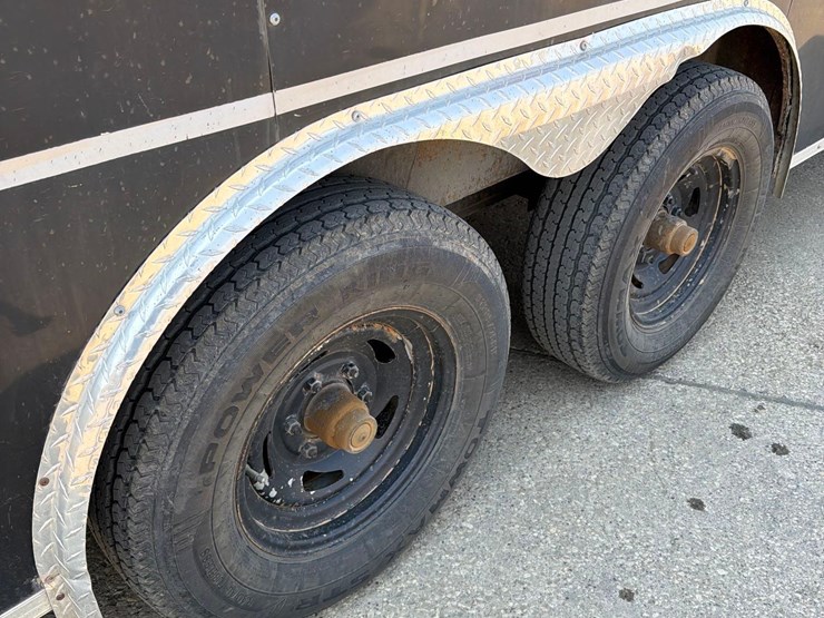 2012-forest-river-7ft-x-24ft-bumper-hitch-enclosed-trailer-image-21
