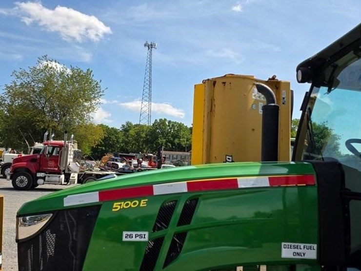 john-deere-5100e-image-35