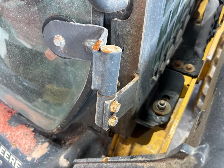 deere-324g-image-35