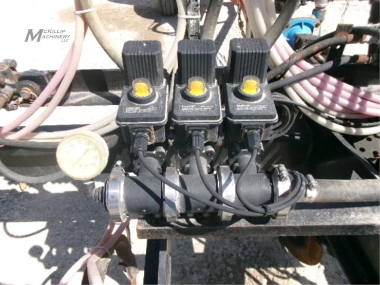 2002-dalton-ag-products-d3035-image-9