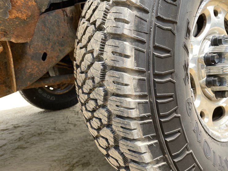 2003-chevrolet-silverado-2500hd-image-125