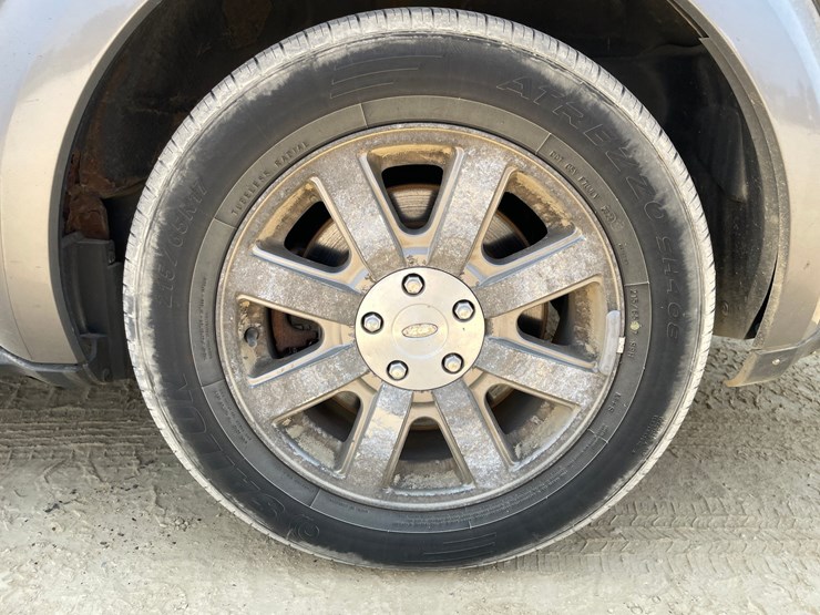 2008-ford-taurus-x-image-123