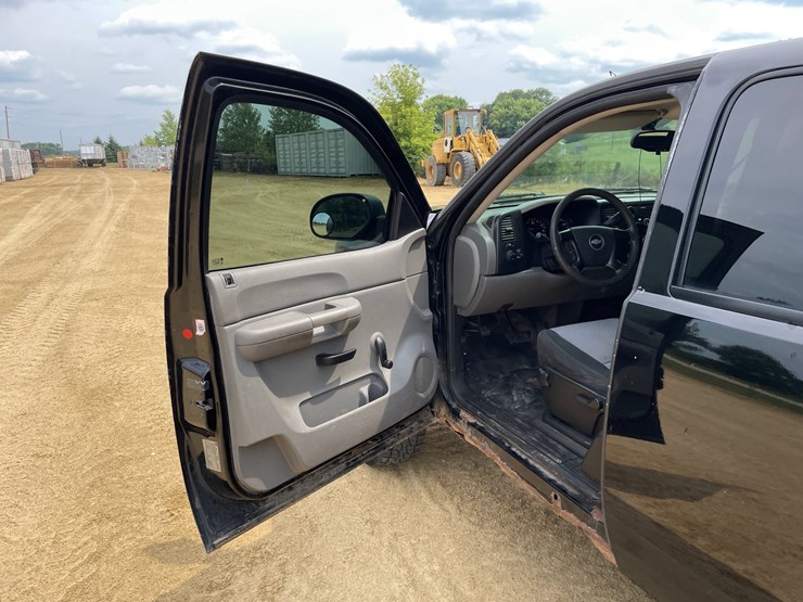 2008-chevrolet-silverado-1500-image-35