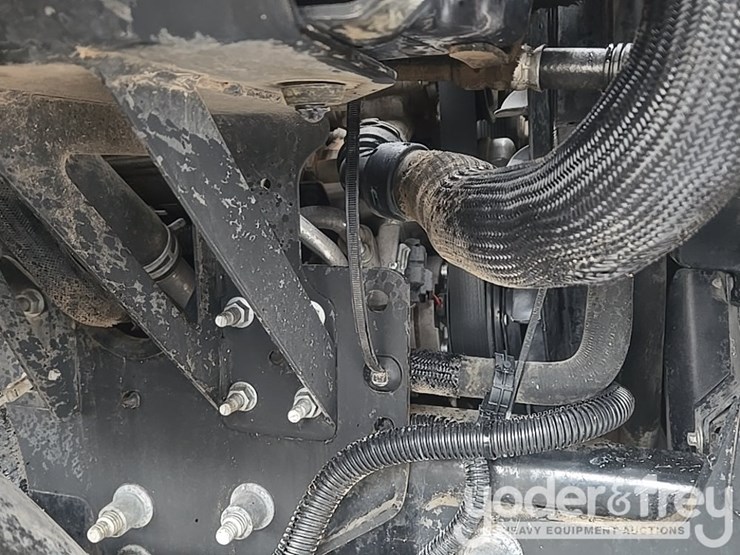 2019-ford-f750-image-39
