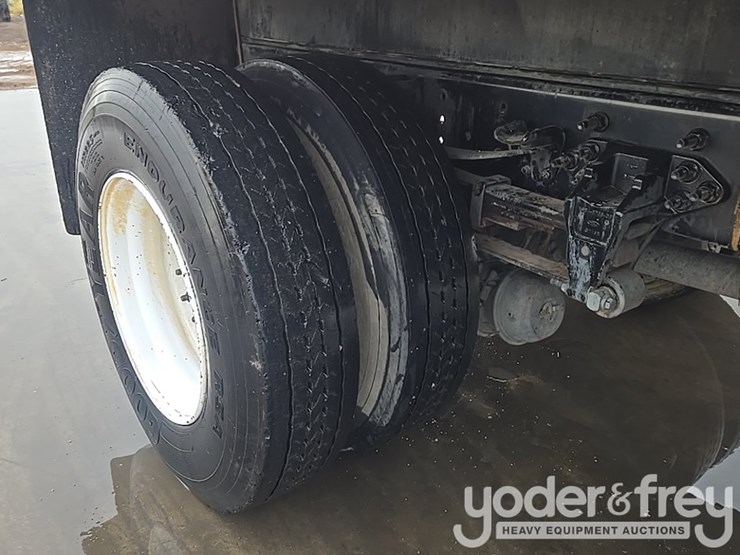 2019-ford-f750-image-15