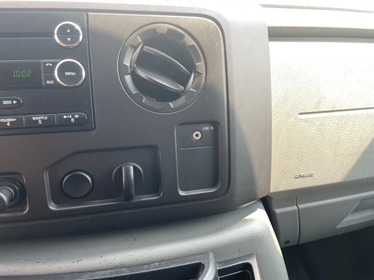 2009-ford-e350-image-58