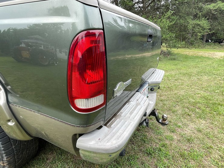 #5703-•-2004-king-ranch-ford-(has-wi-title)-image-39