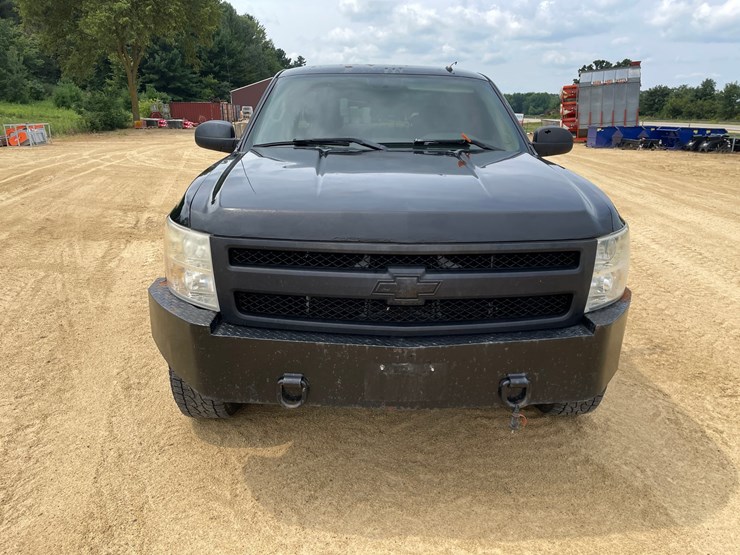 2008-chevrolet-silverado-1500-image-2