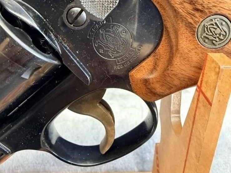 gs---smith-and-wesson-model-48-image-4