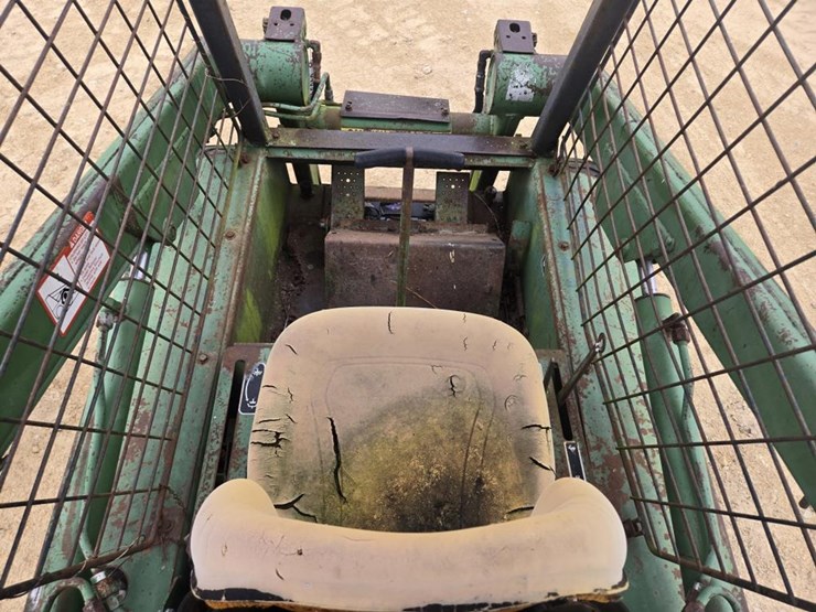 john-deere-90-image-10
