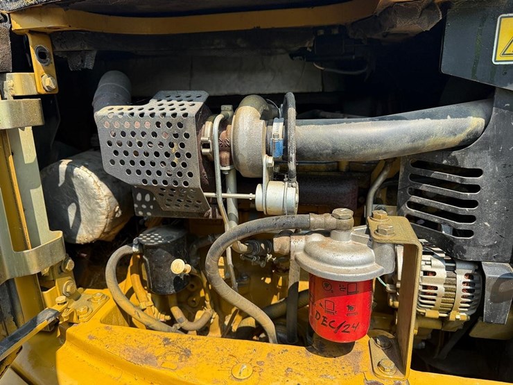 2008-caterpillar-305c-cr-image-14