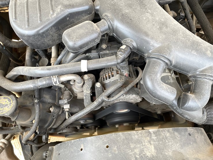 2015-ford-f550-image-79