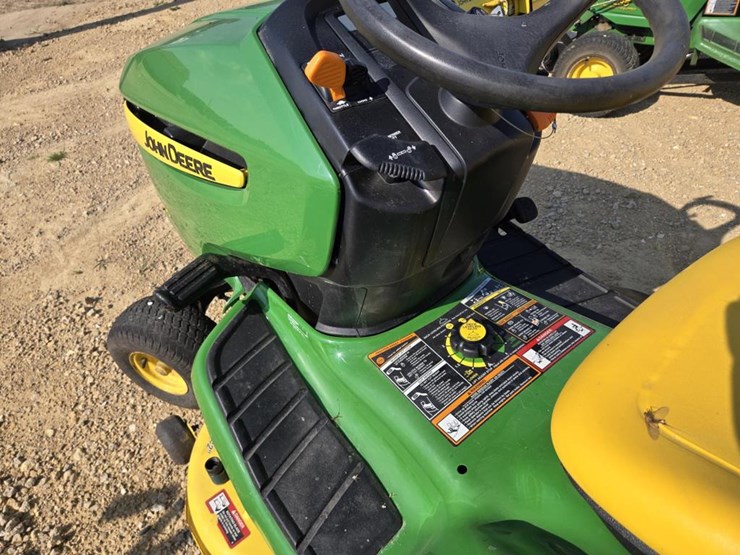 john-deere-x300-image-14