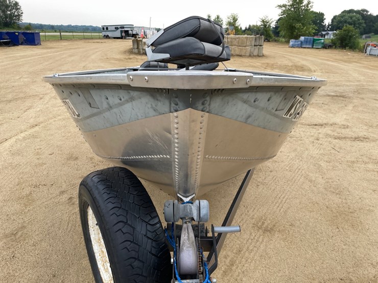 #1221-•-1987-16'-bass-tracker-aluminum-boat-(has-wi-title)-image-11