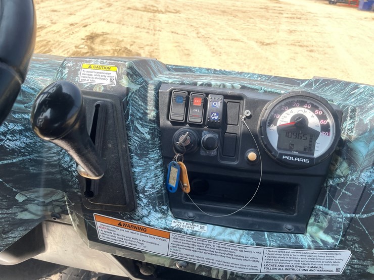 2010-polaris-ranger-800-crew-image-44