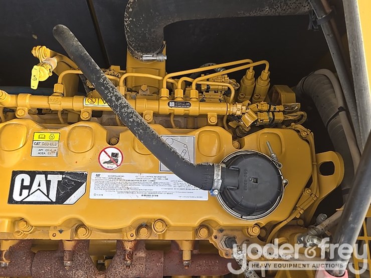 2019-caterpillar-336-image-58