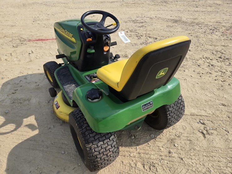 john-deere-lt170-image-3
