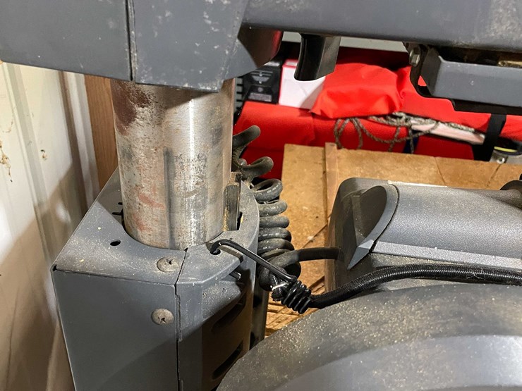#5738-•-sears-craftsman-10"-radial-saw-image-12