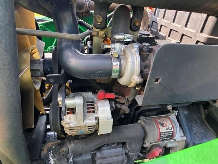 2013-john-deere-3520-image-40