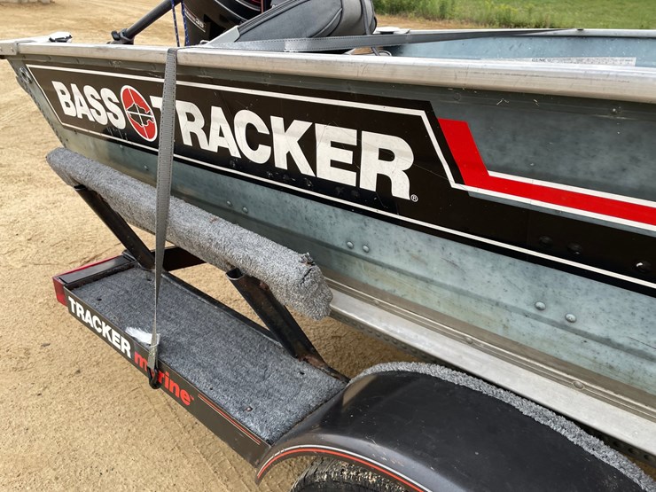 #1221-•-1987-16'-bass-tracker-aluminum-boat-(has-wi-title)-image-19