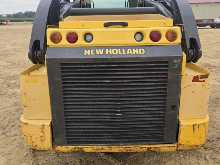 new-holland-c238-image-8