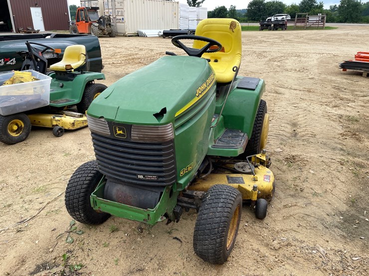 john-deere-345-image-1