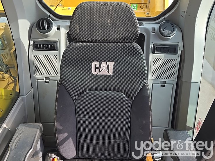 2019-caterpillar-336-image-68