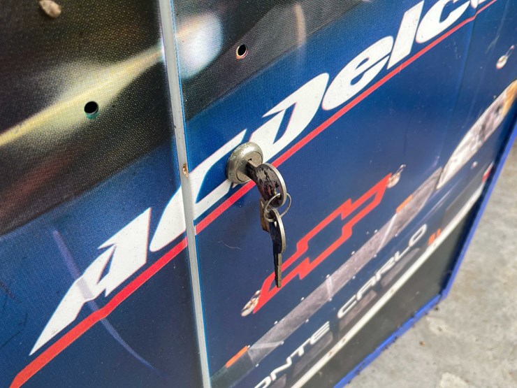 #5742-•-(2)-metal-shop-cabinet-image-5