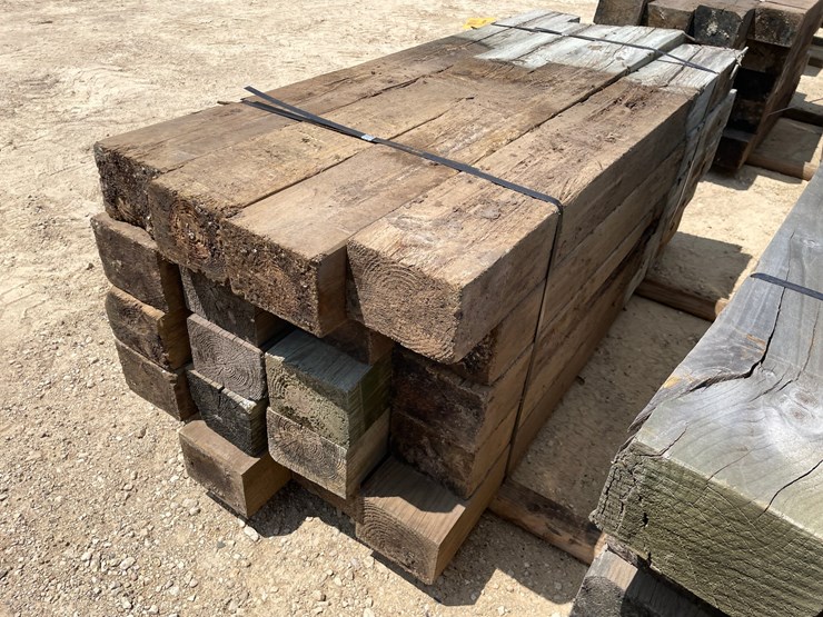 #3597-•-bundle-of-used-guard-rail-posts-image-4