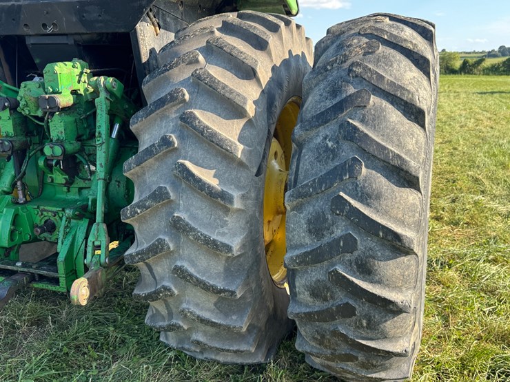 john-deere-4850-image-22