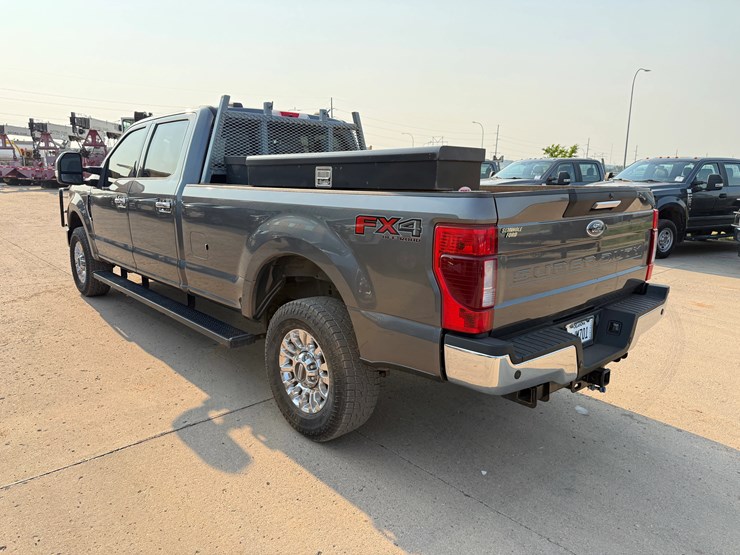 2022-ford-f250-sd-image-10