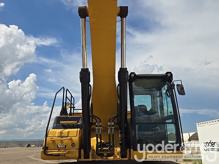 2019-caterpillar-336-image-25