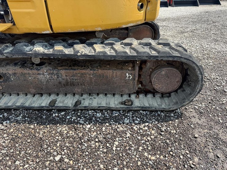 2008-caterpillar-305c-cr-image-17