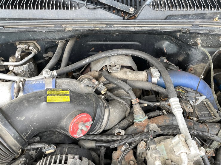 2003-chevrolet-silverado-2500hd-image-102