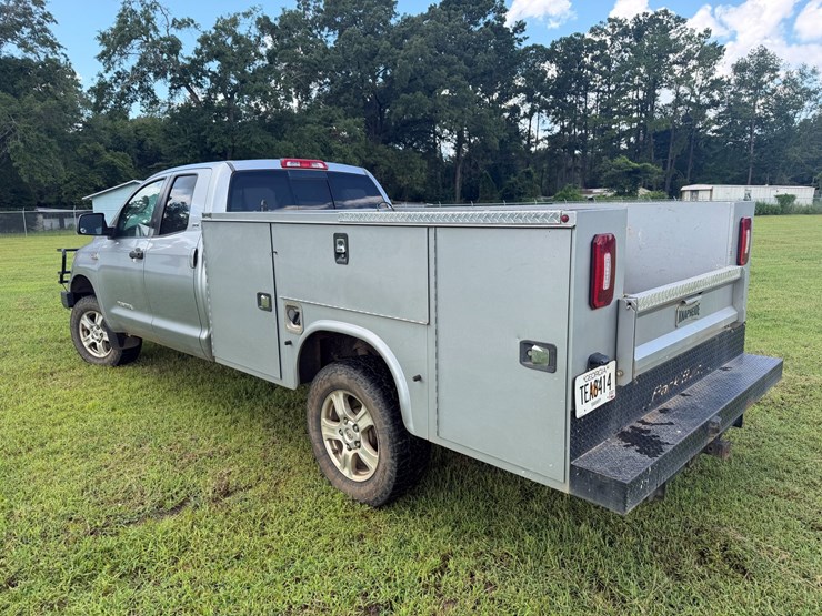 2008-toyota-tundra-image-3