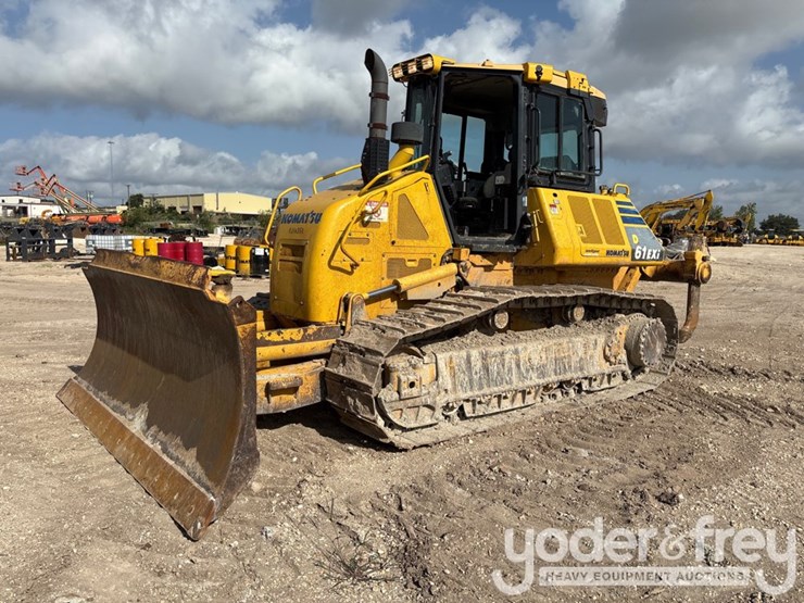 2018-komatsu-d61exi-24-image-1