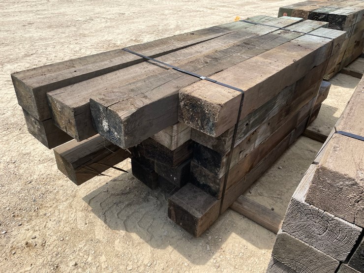 #3604-•-bundle-of-used-guard-rail-posts-image-5