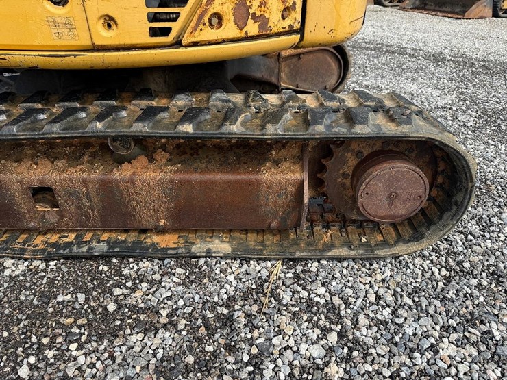deere-35d-image-17