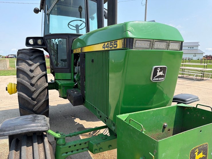 john-deere-4450-image-21