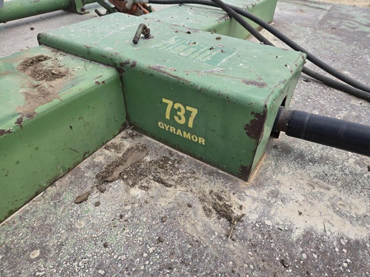 john-deere-14-image-5