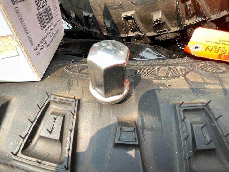 #5732-•-(4)-good-year-wrangler-tires-image-12