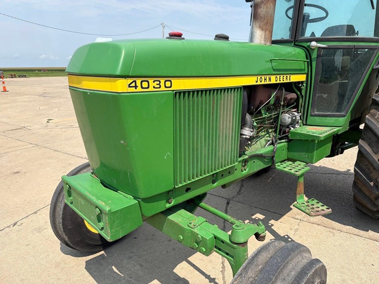 john-deere-4030-image-10