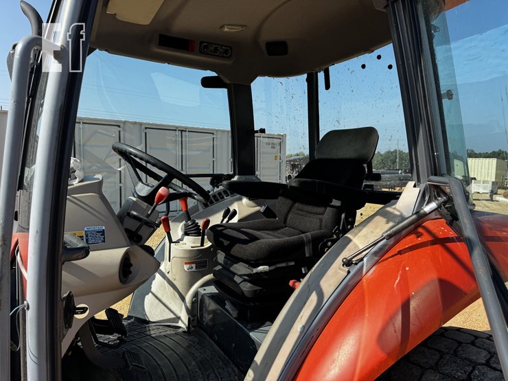 kubota-m6040-image-9