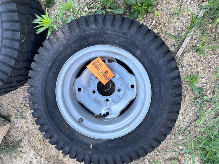 #3591-•-(2)-carlisle-tires-and-rims-image-4