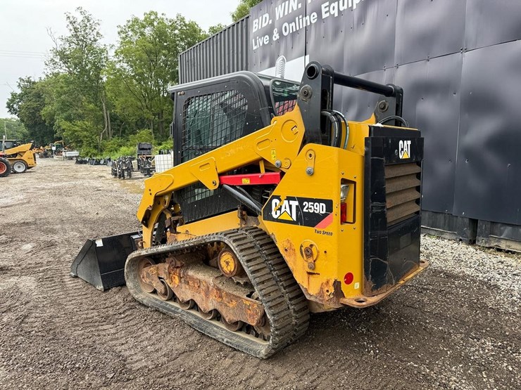 2019-caterpillar-259d-image-2