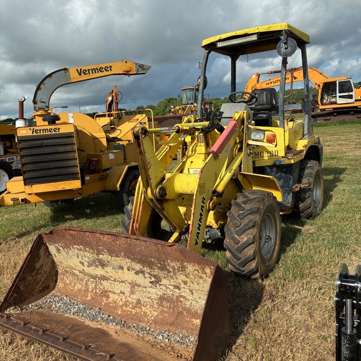 YANMAR V4