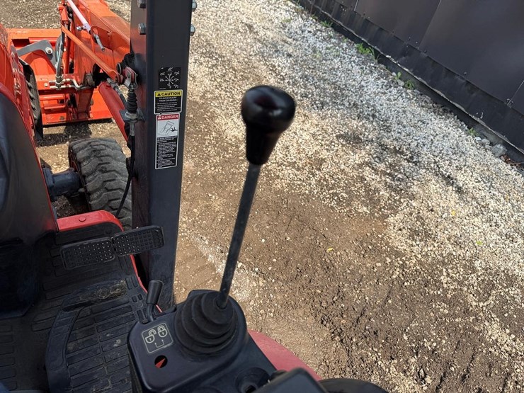 2022-kubota-b26-image-25