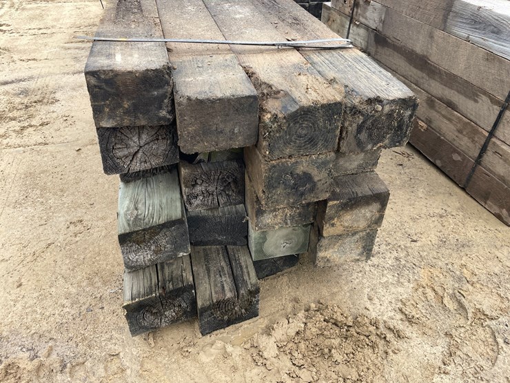 #3636-•-bundle-of-used-guard-rail-posts-image-4