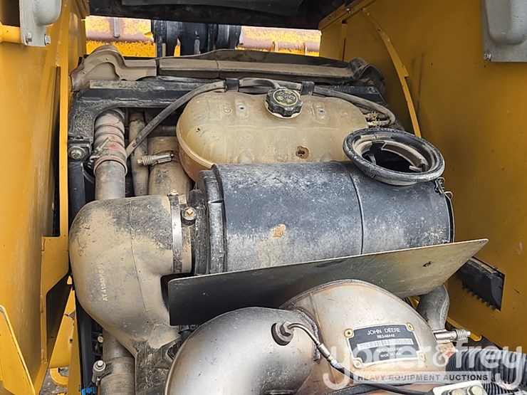 2012-deere-310sk-image-39